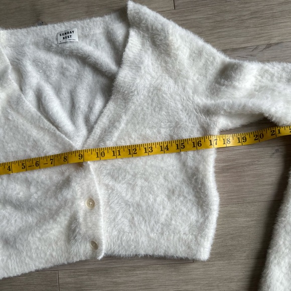 Sunday Best Fuzzy Cozy White Cardigan Sweater Small - Picture 4 of 5